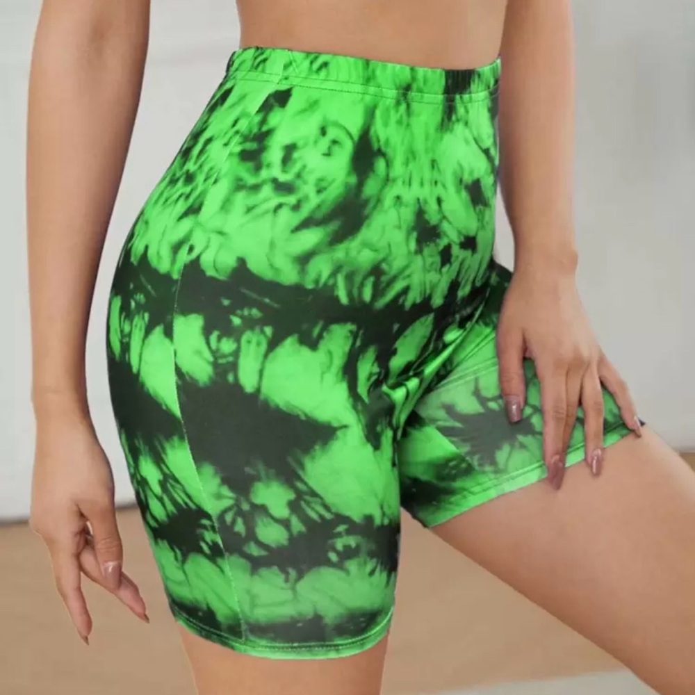 Green Tie-Dye Women's Shorts